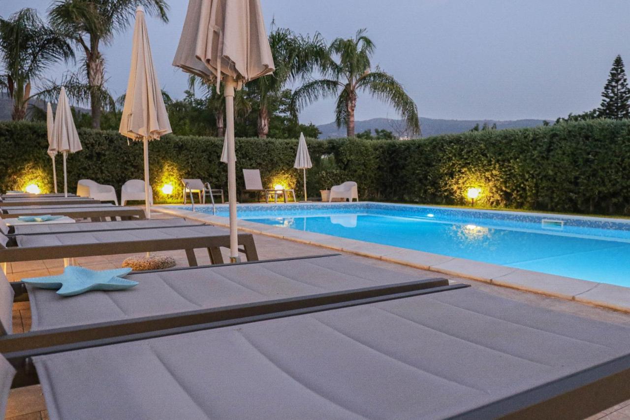 B&B Il Girasole กาโปดอร์ลันโด ภายนอก รูปภาพ